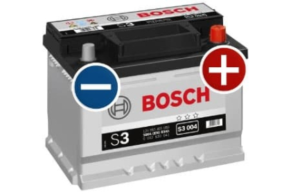 Débrancher la borne négative puis la positive de la batterie