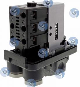 PRESSOSTAT TELEMECANIQUE XMP 6 / XMP6 / CM6 - Pressostat EAU Tripolaire